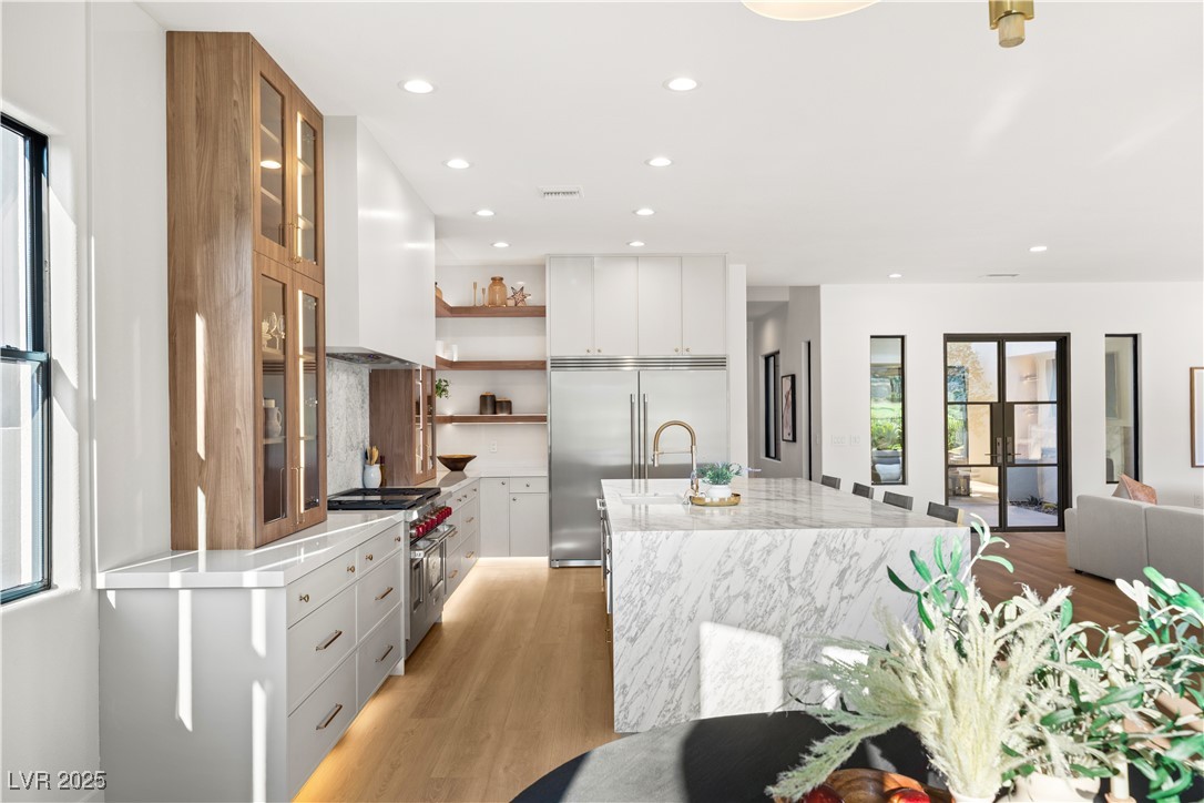 1987 ORCHARD MIST Street