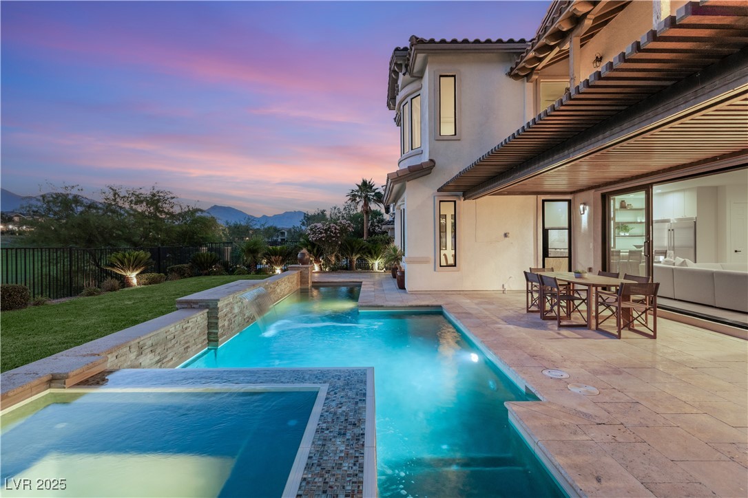 1987 ORCHARD MIST Street