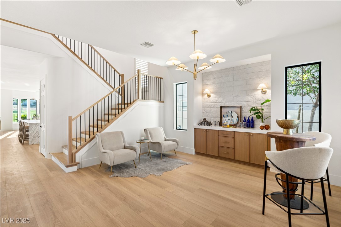 1987 ORCHARD MIST Street