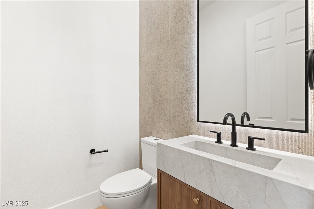 1987 ORCHARD MIST Street