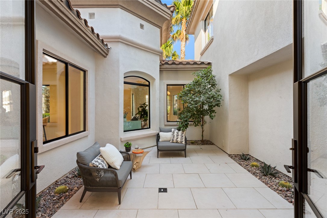 1987 ORCHARD MIST Street