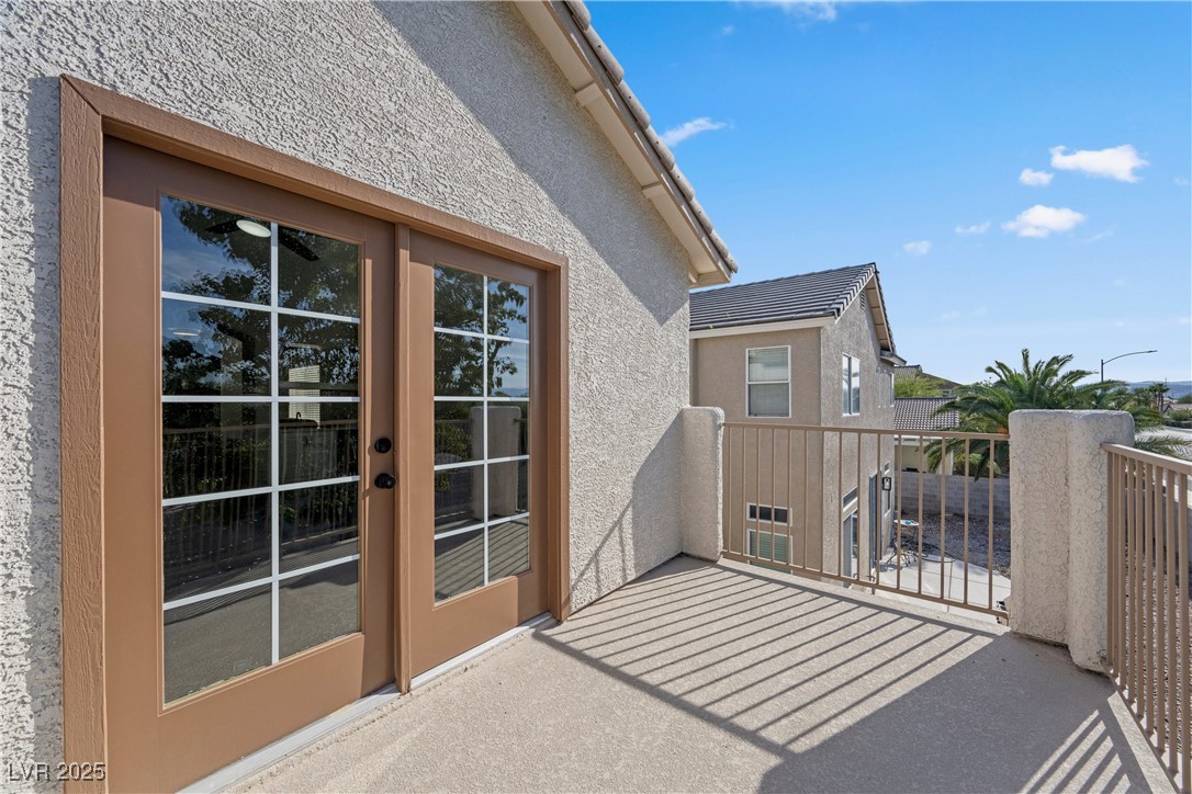 575 DUSTY PALMS Lane