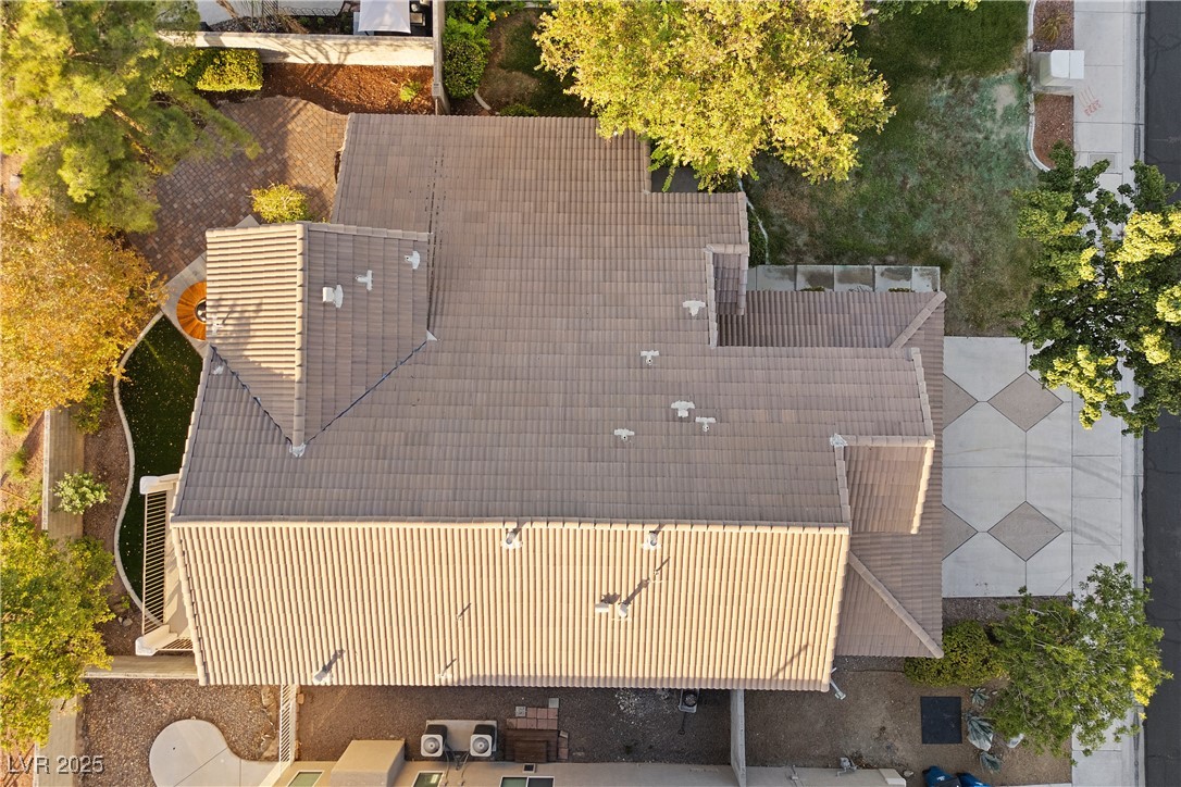 575 DUSTY PALMS Lane