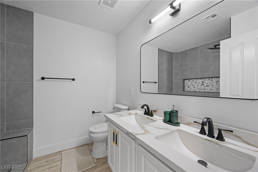 575 DUSTY PALMS Lane