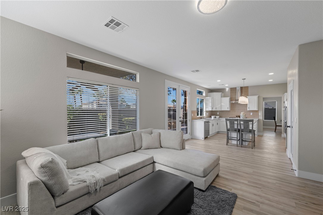 575 DUSTY PALMS Lane