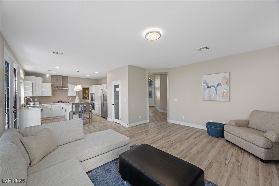 575 DUSTY PALMS Lane