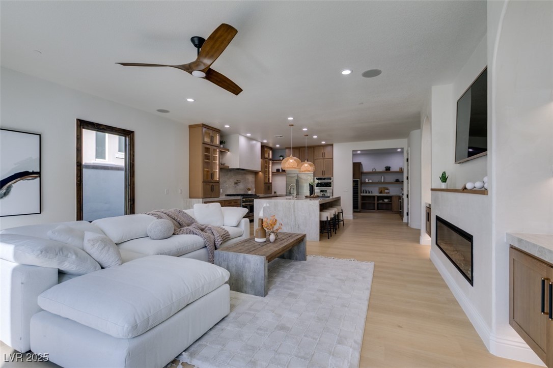 2215 Alcova Ridge Drive