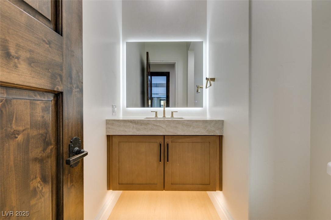 2215 Alcova Ridge Drive