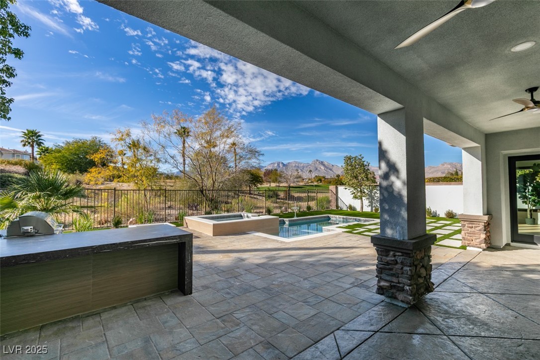 2215 Alcova Ridge Drive