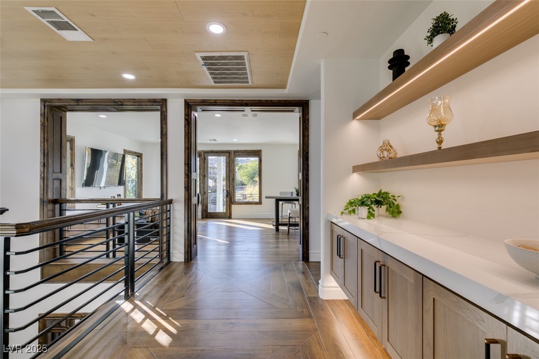 2215 Alcova Ridge Drive