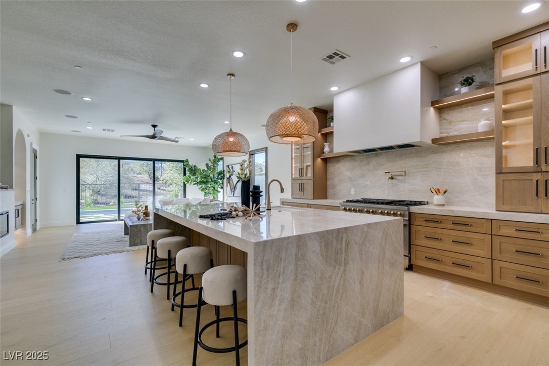 2215 Alcova Ridge Drive