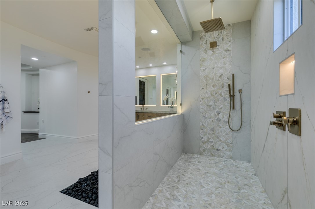 2215 Alcova Ridge Drive