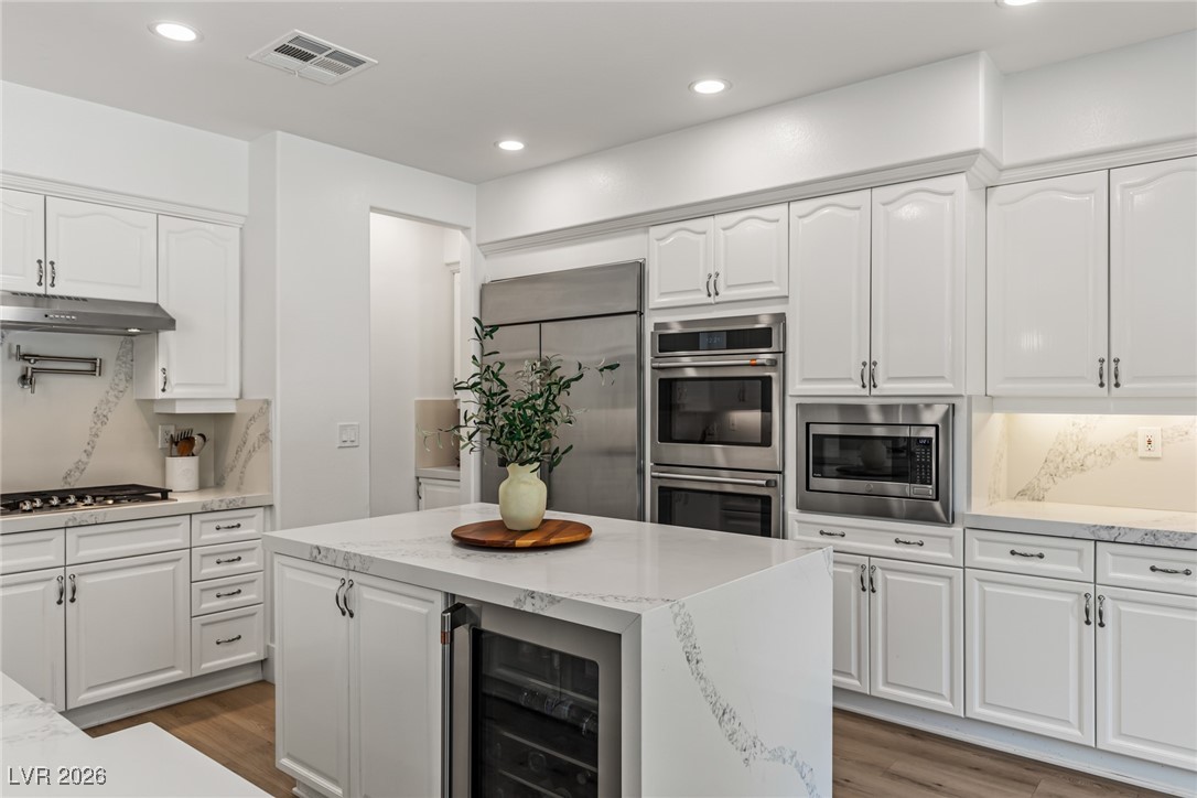 712 Proud Eagle Lane