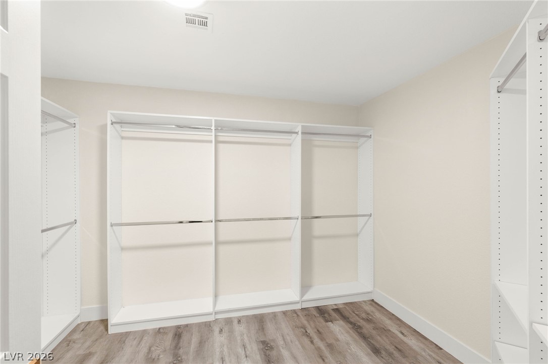 1916 Madagascar Lane