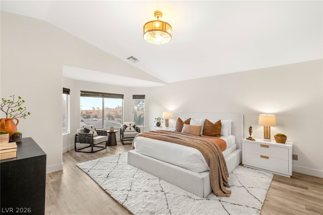 1916 Madagascar Lane