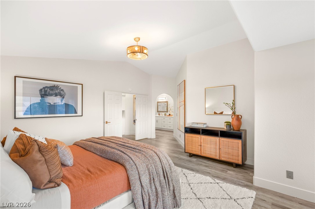 1916 Madagascar Lane