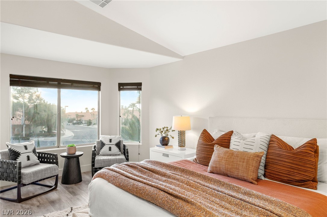 1916 Madagascar Lane