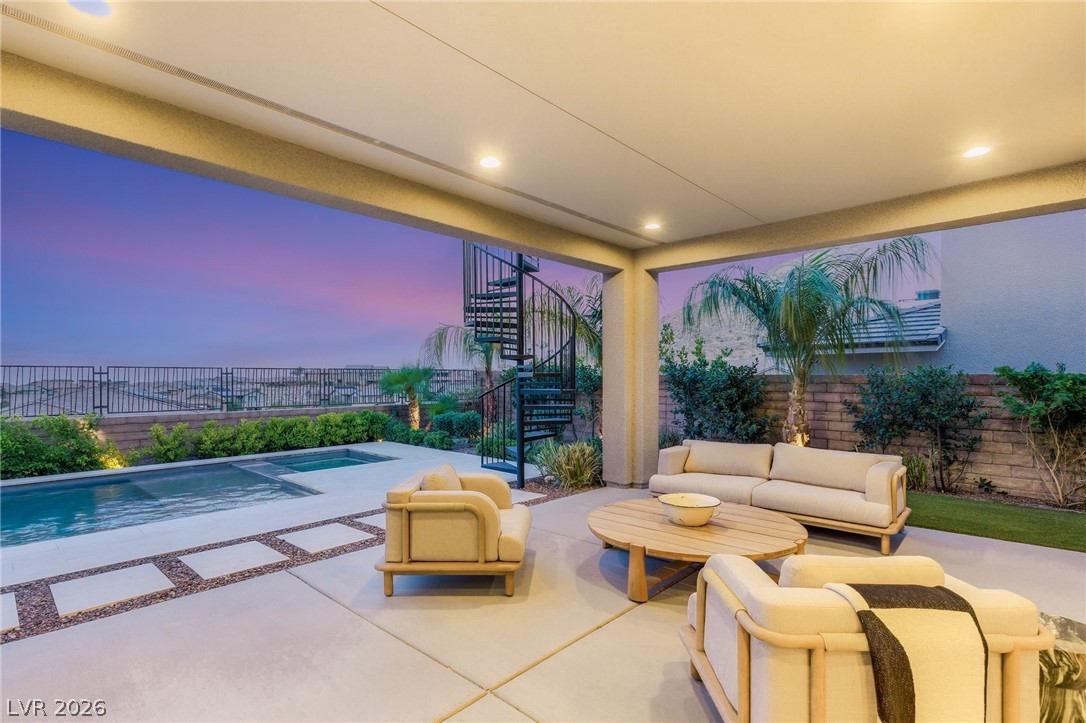 2916 The Peaks Lane