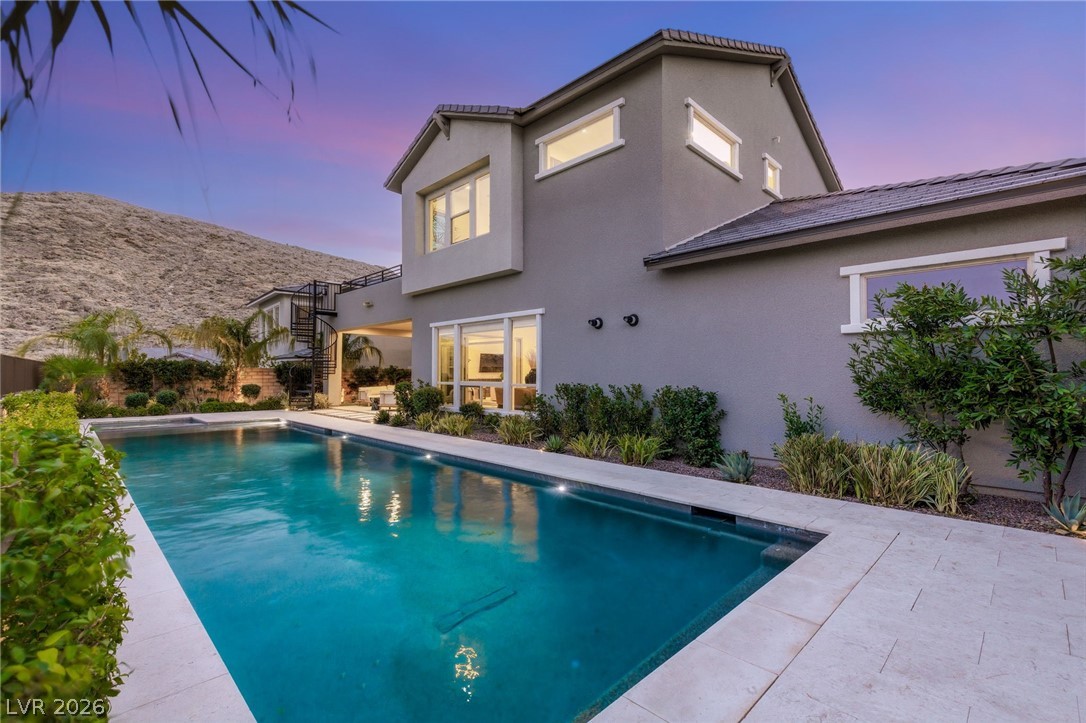 2916 The Peaks Lane