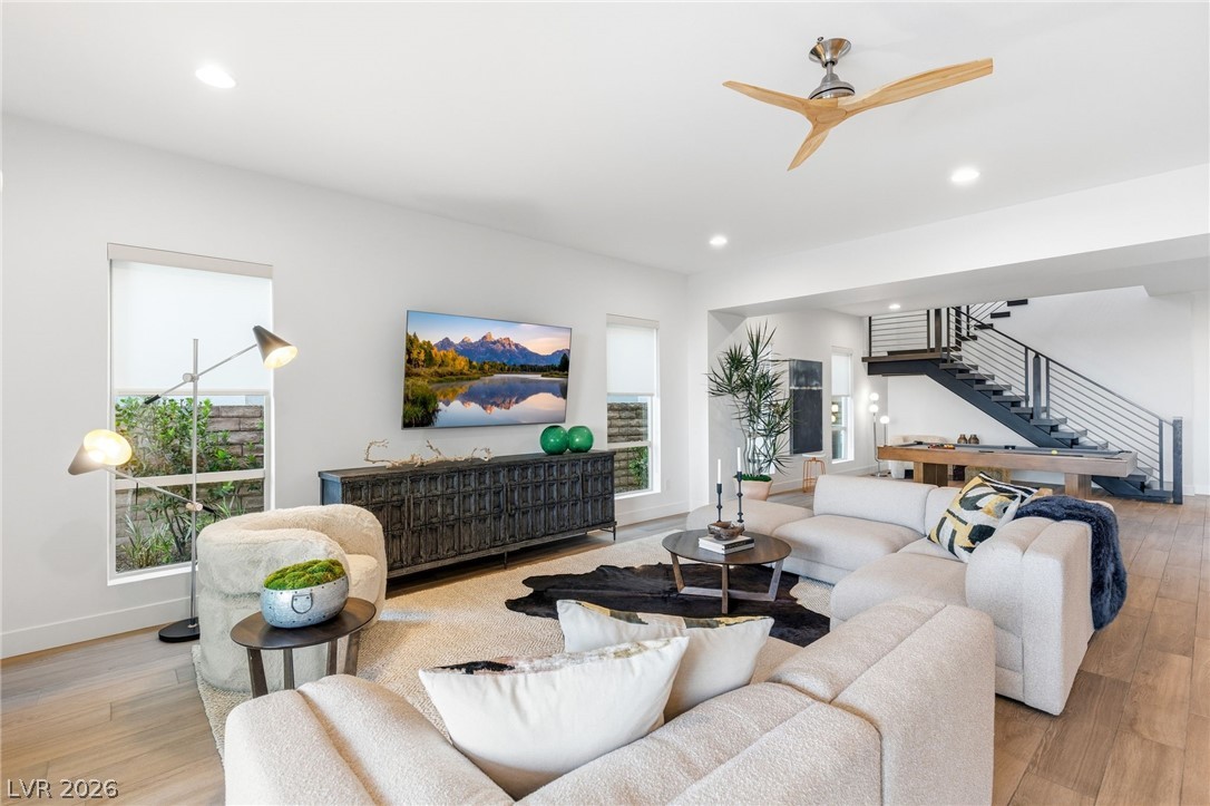 2916 The Peaks Lane