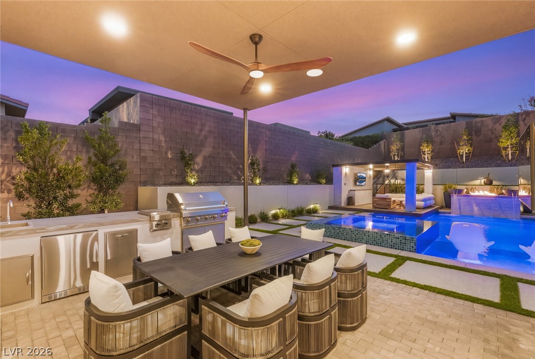397 Vista Sunset Avenue