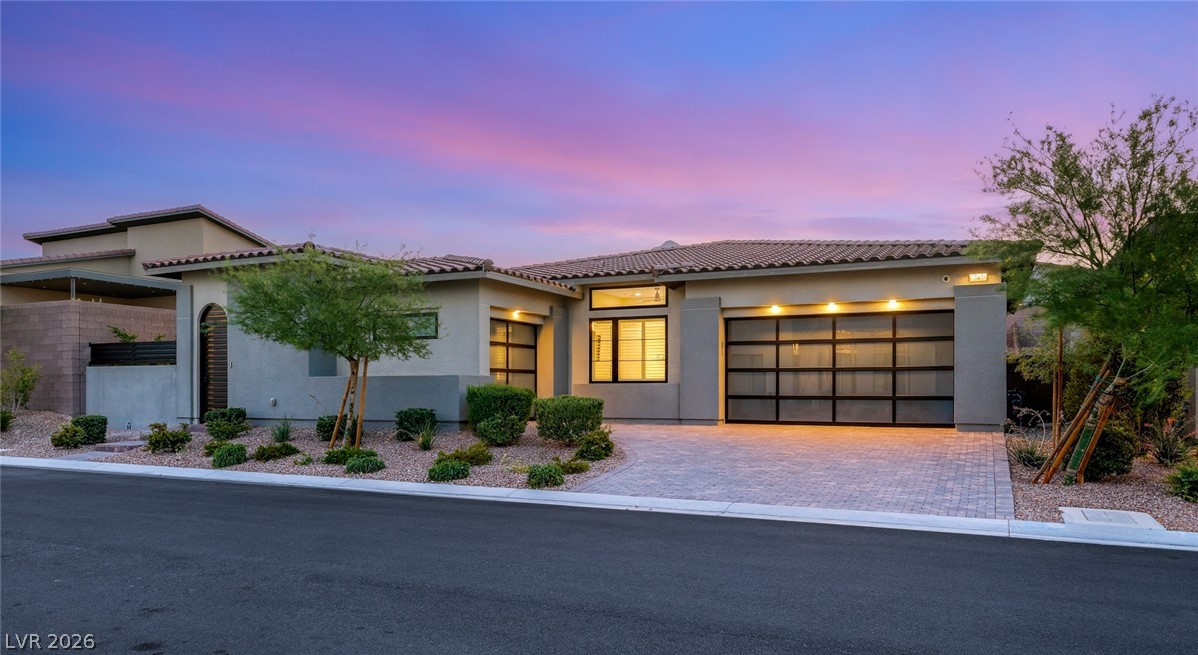 397 Vista Sunset Avenue