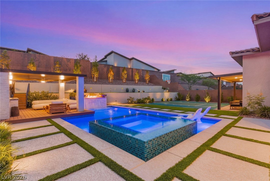 397 Vista Sunset Avenue