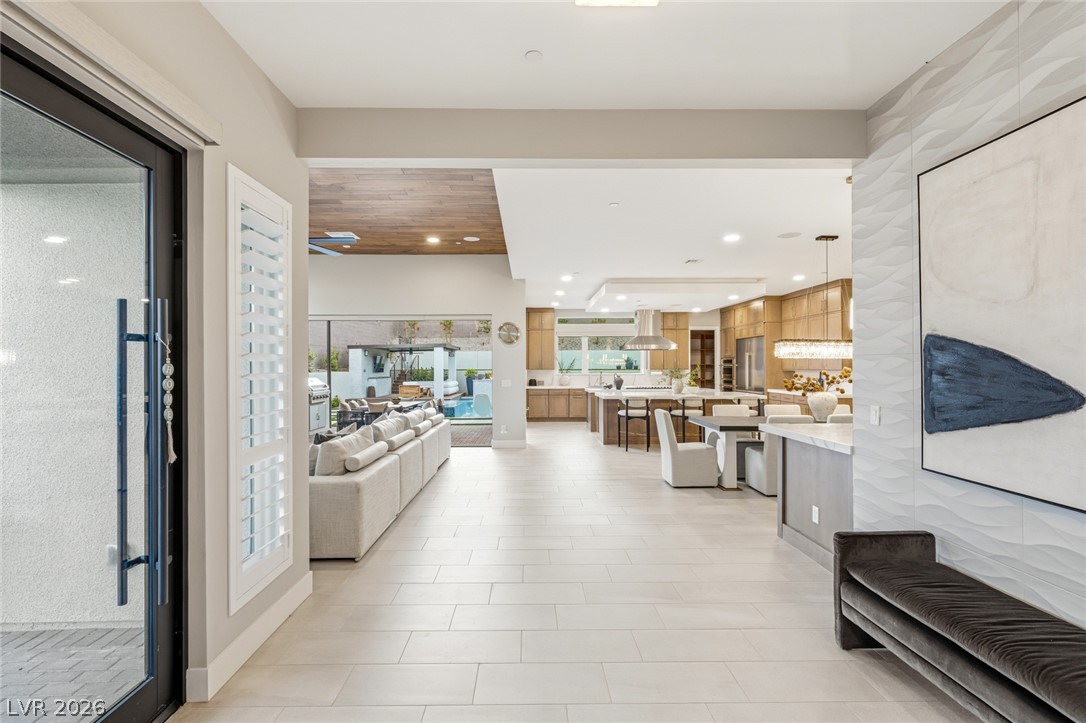 397 Vista Sunset Avenue