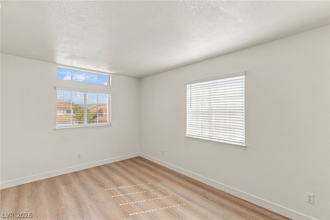 9337 Mist Flower Circle