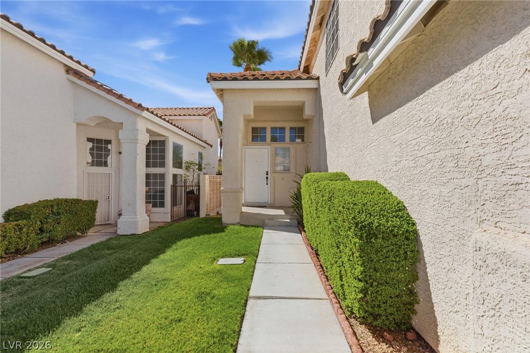9337 Mist Flower Circle