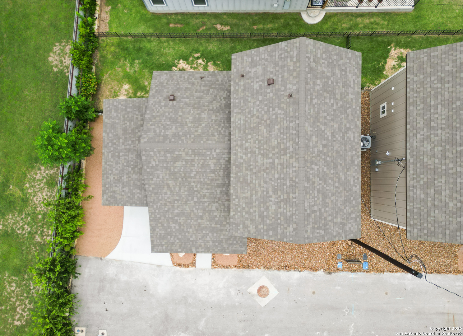 302 Riley Way