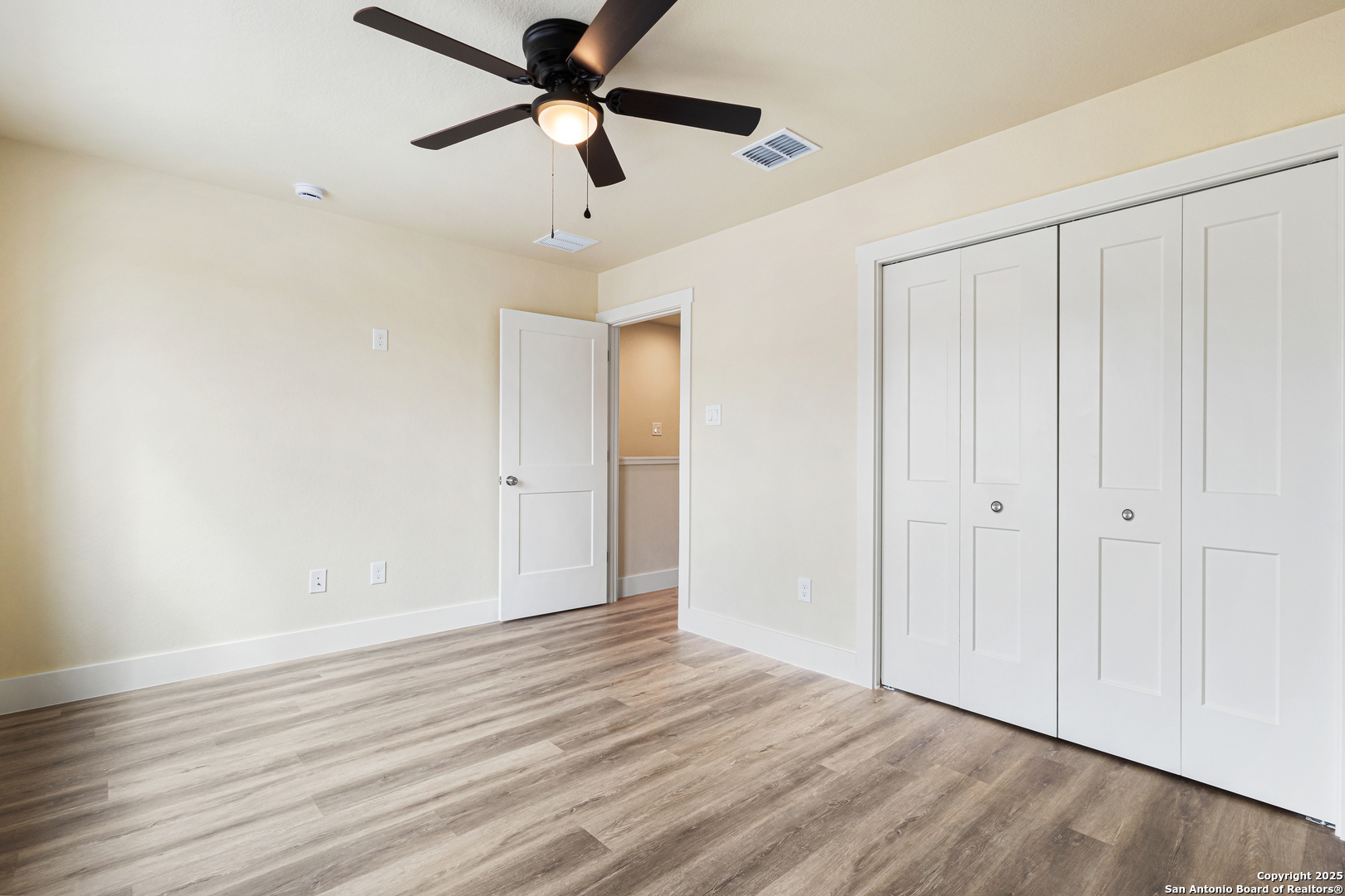 302 Riley Way