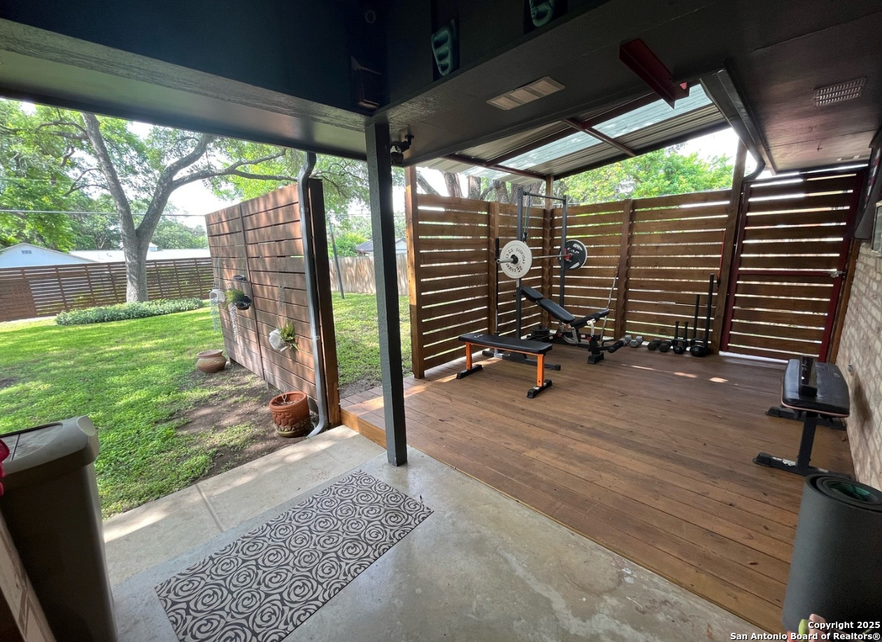 2710 Marlborough