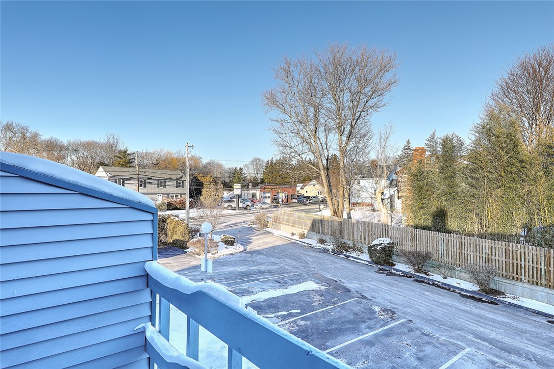 511 Child Street 102