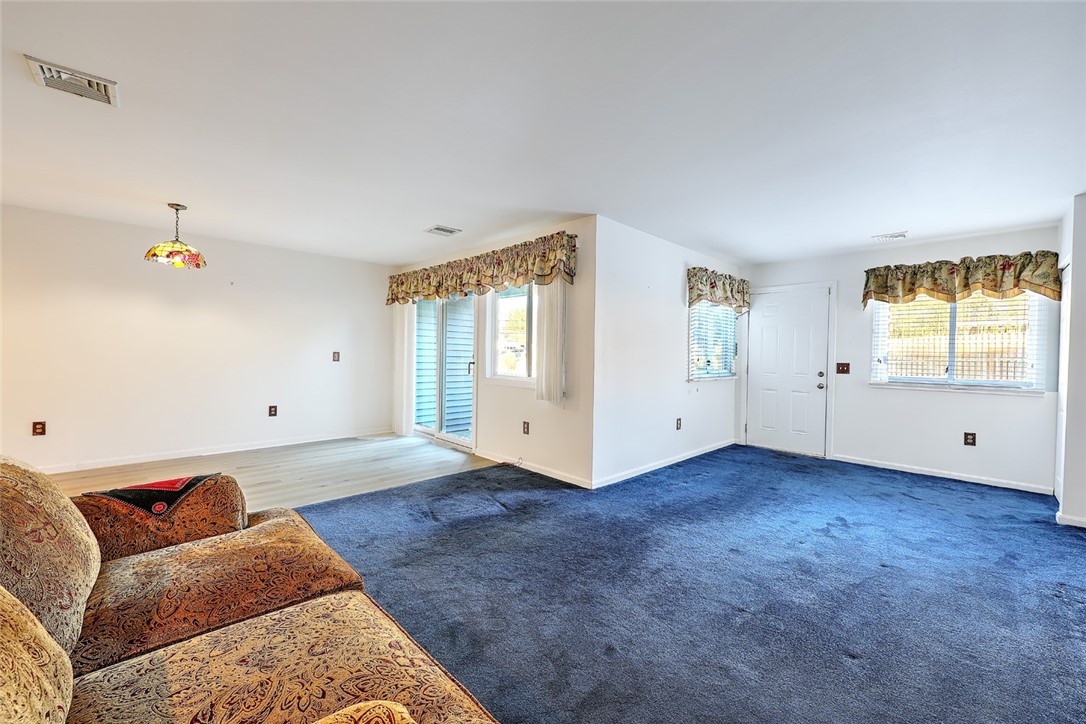 511 Child Street 102