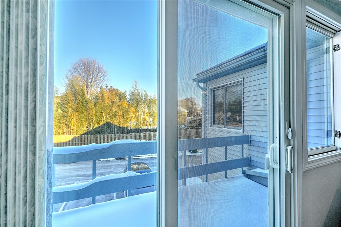 511 Child Street 102