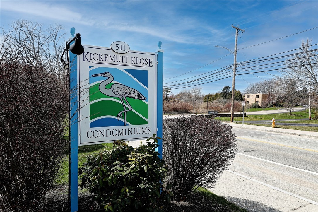 511 Child Street 102