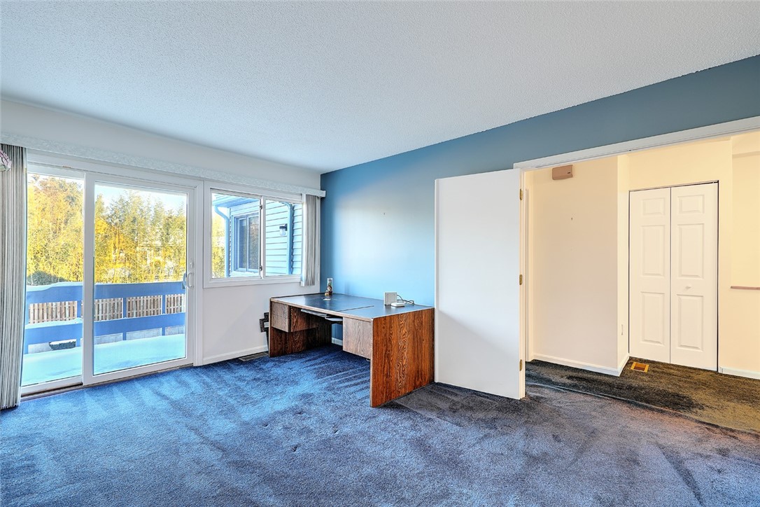 511 Child Street 102