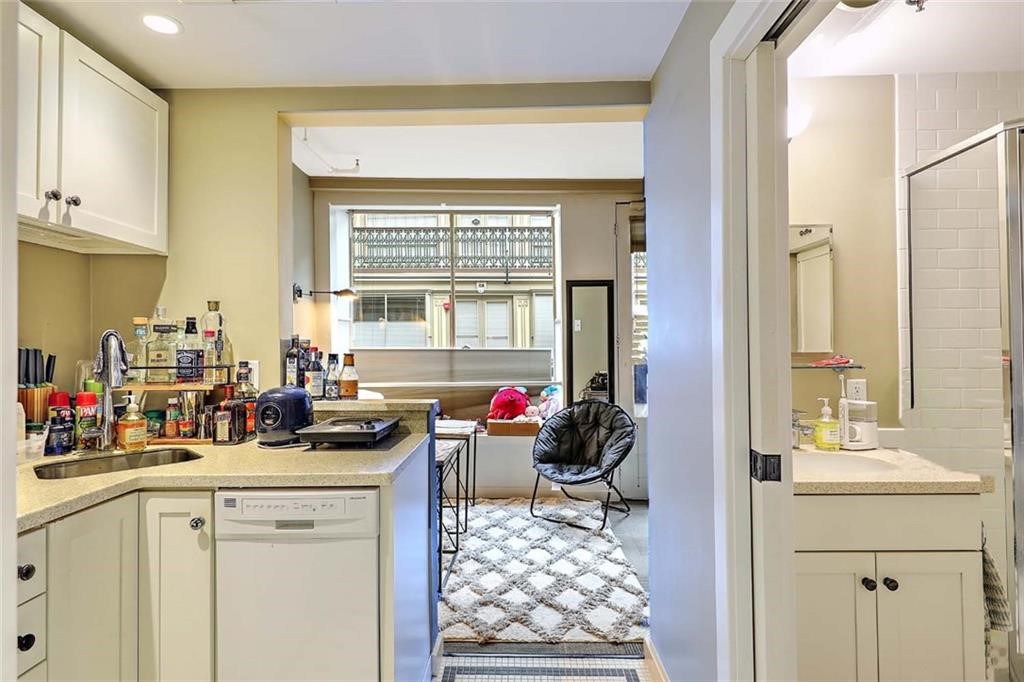 65 Weybosset Street 202