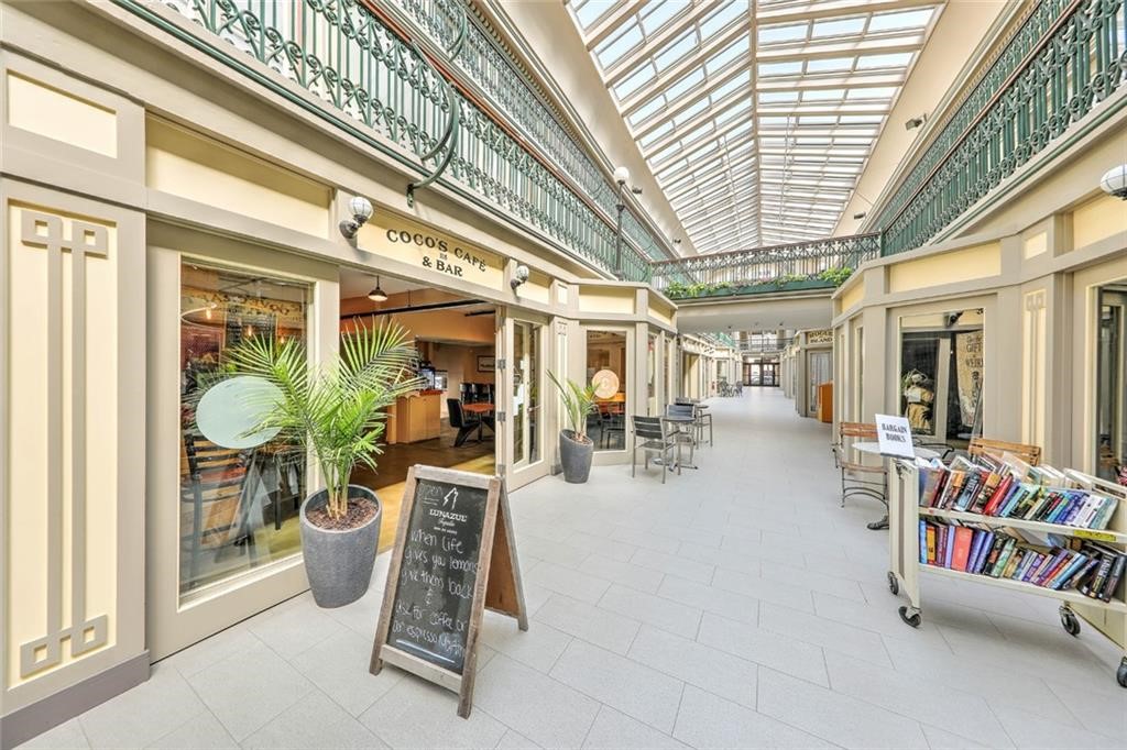 65 Weybosset Street 202