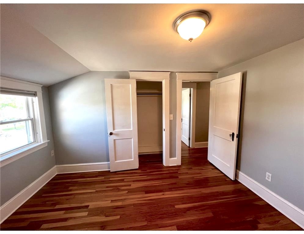 348 Market St