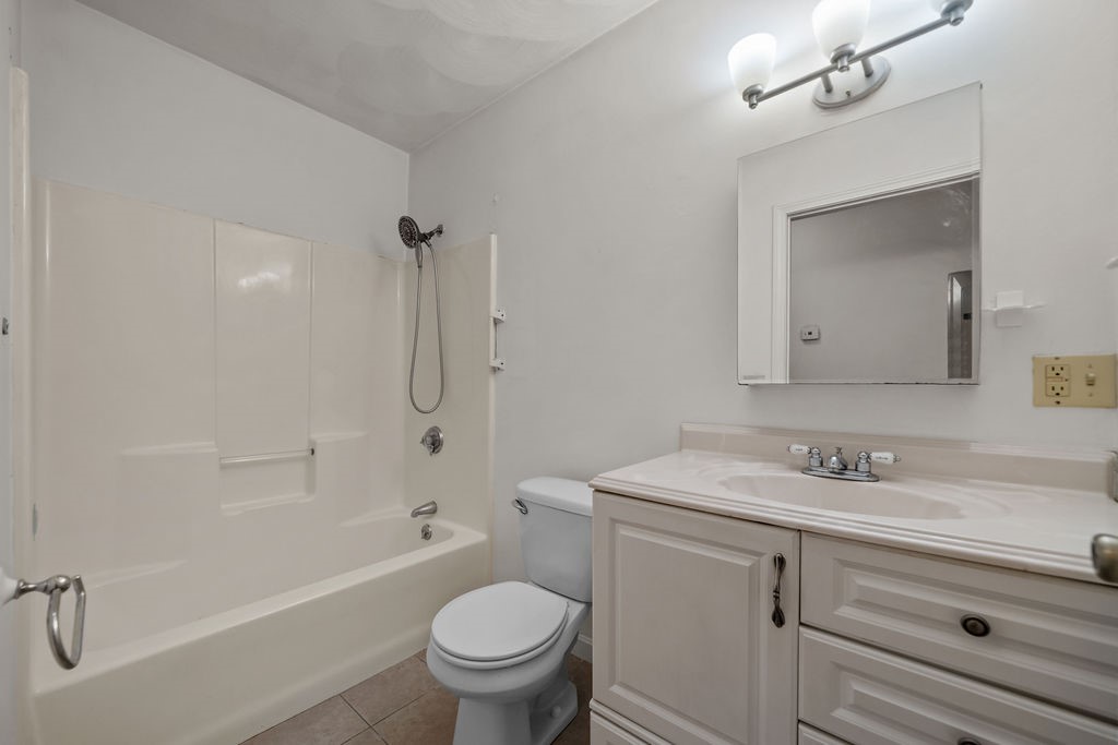 265 Sayles Avenue 7