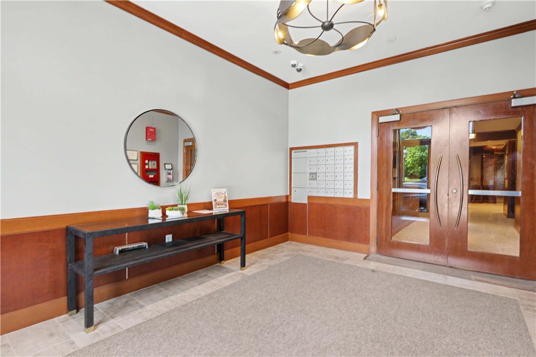341 Thames Street 101-S