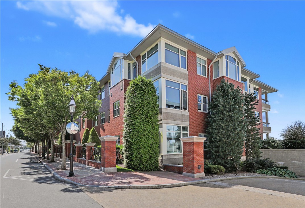 341 Thames Street 101-S
