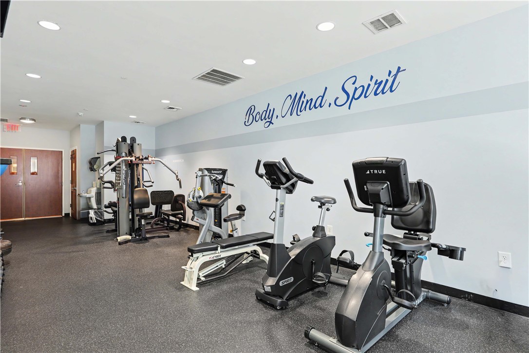 341 Thames Street 101-S