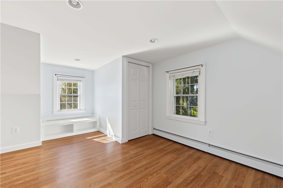 6 Carr Lane