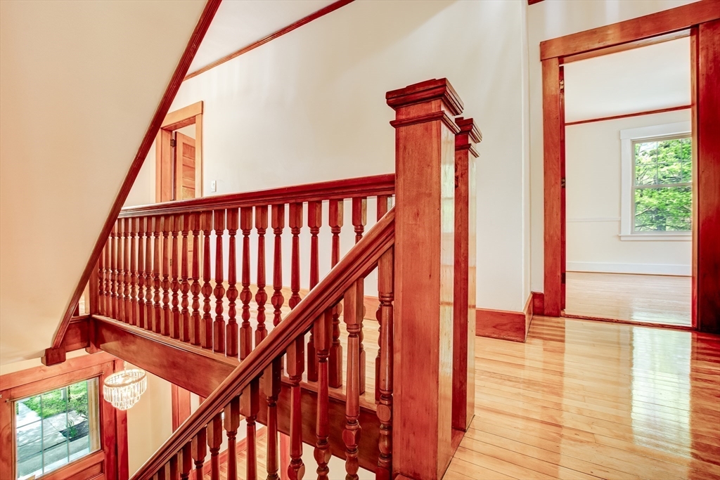 35 Dyer St