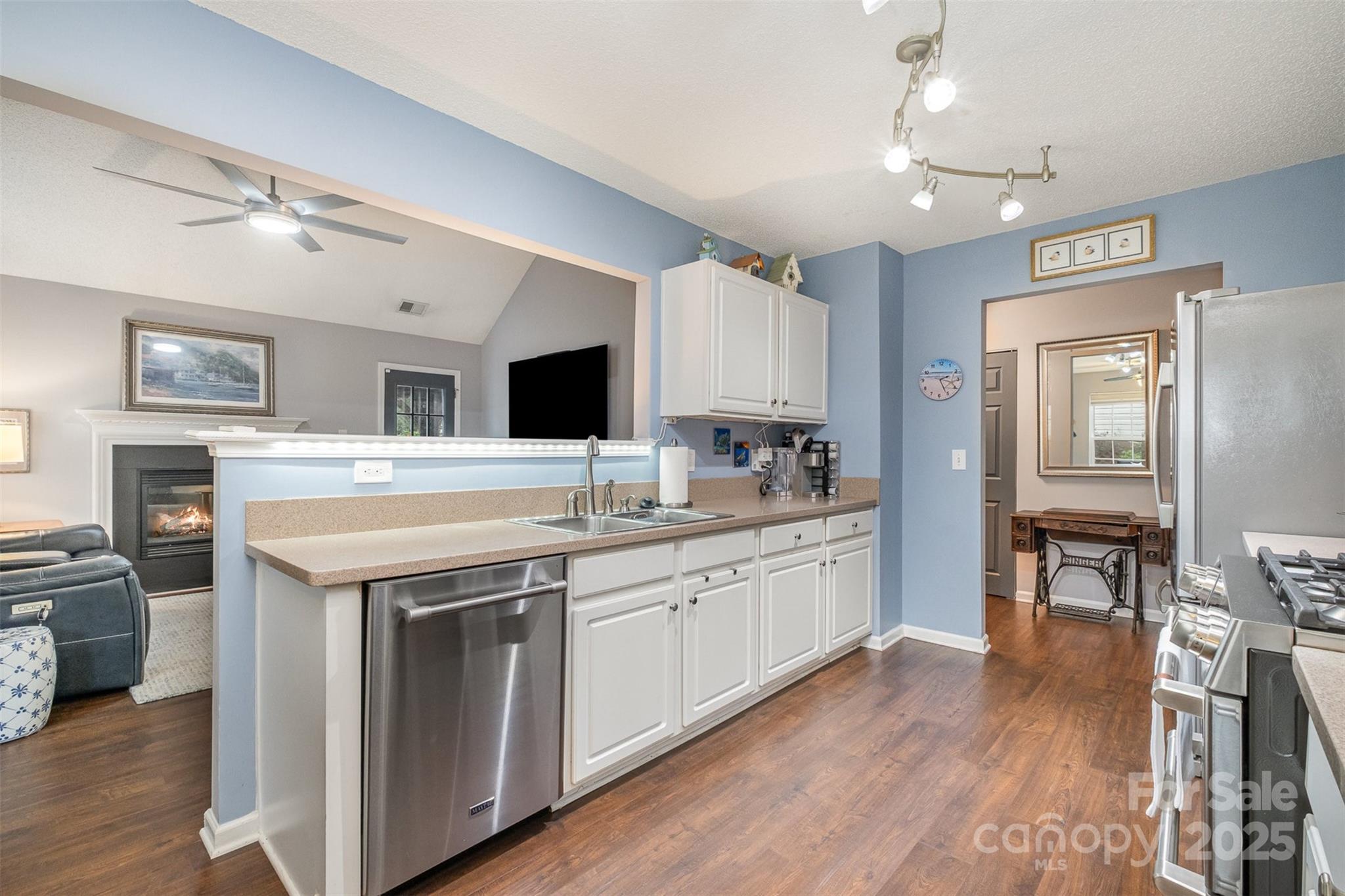 5927 Leawood Run Court