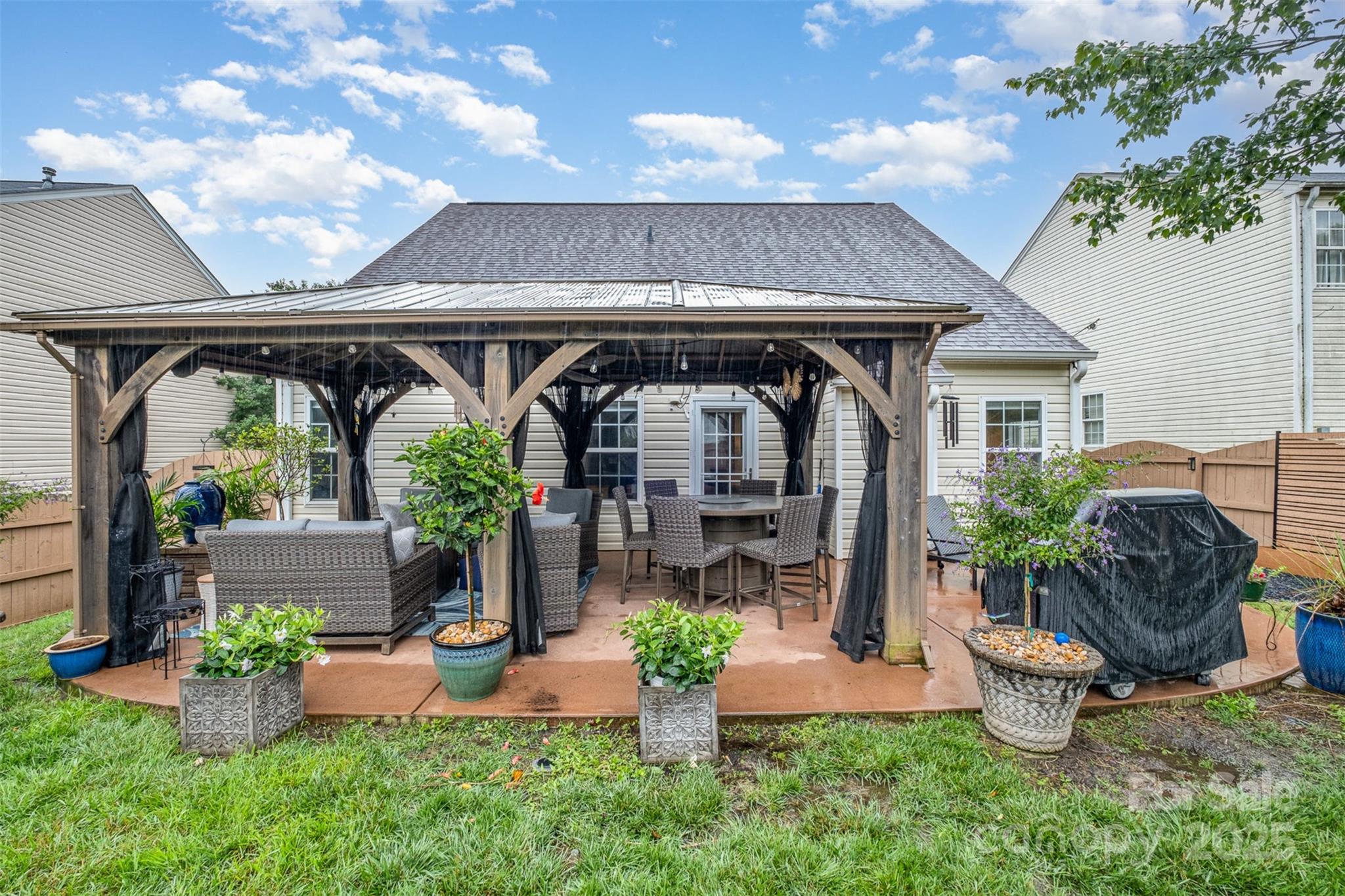 5927 Leawood Run Court