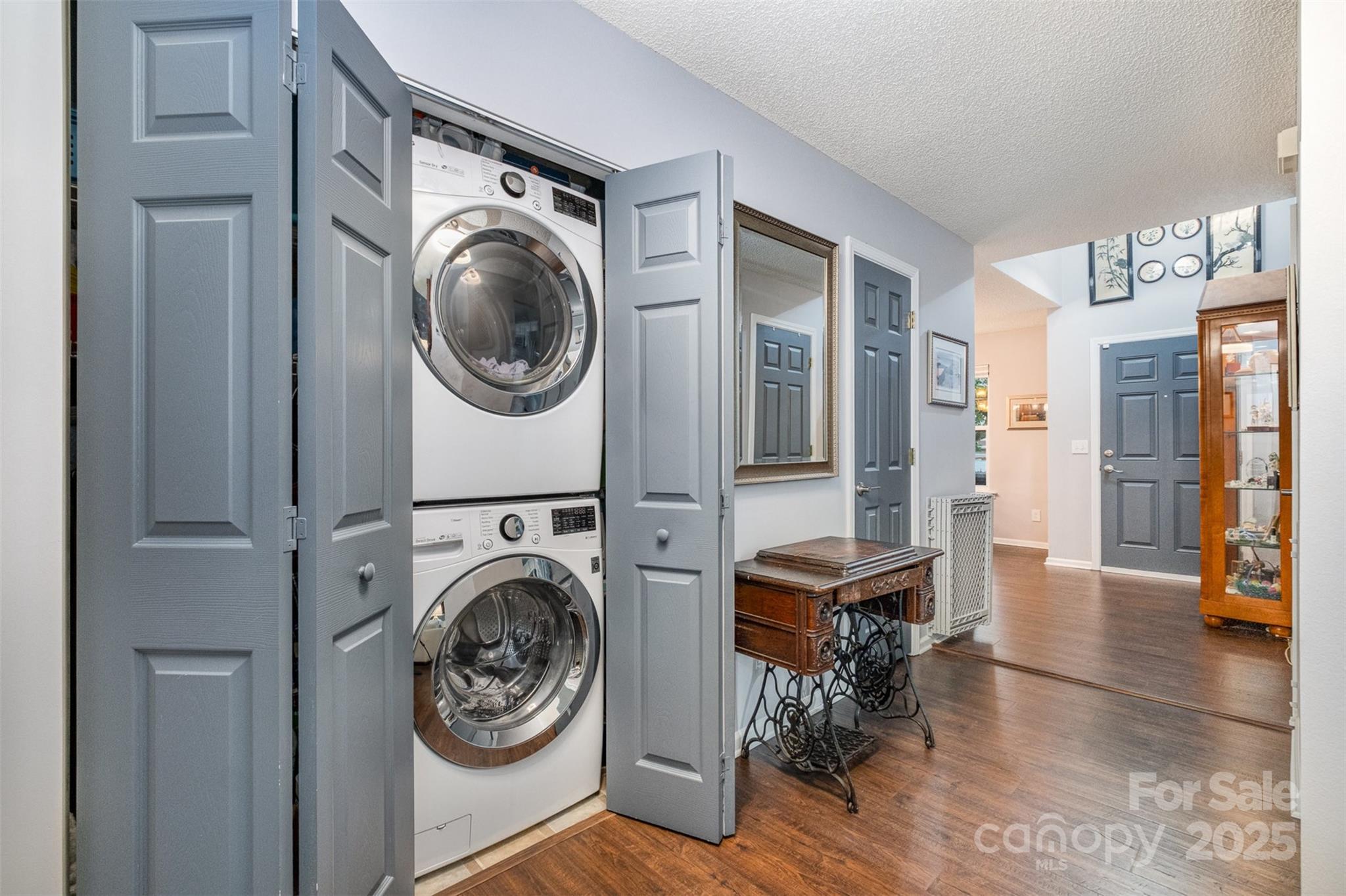 5927 Leawood Run Court